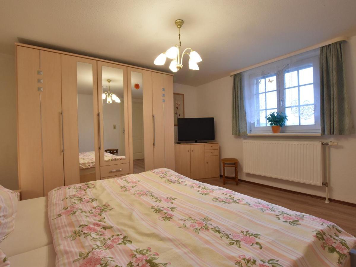 Classy Apartment In Boltenhagen With Terrace מראה חיצוני תמונה